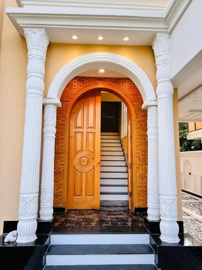 Pak Capital Guest House Исламабад Экстерьер фото