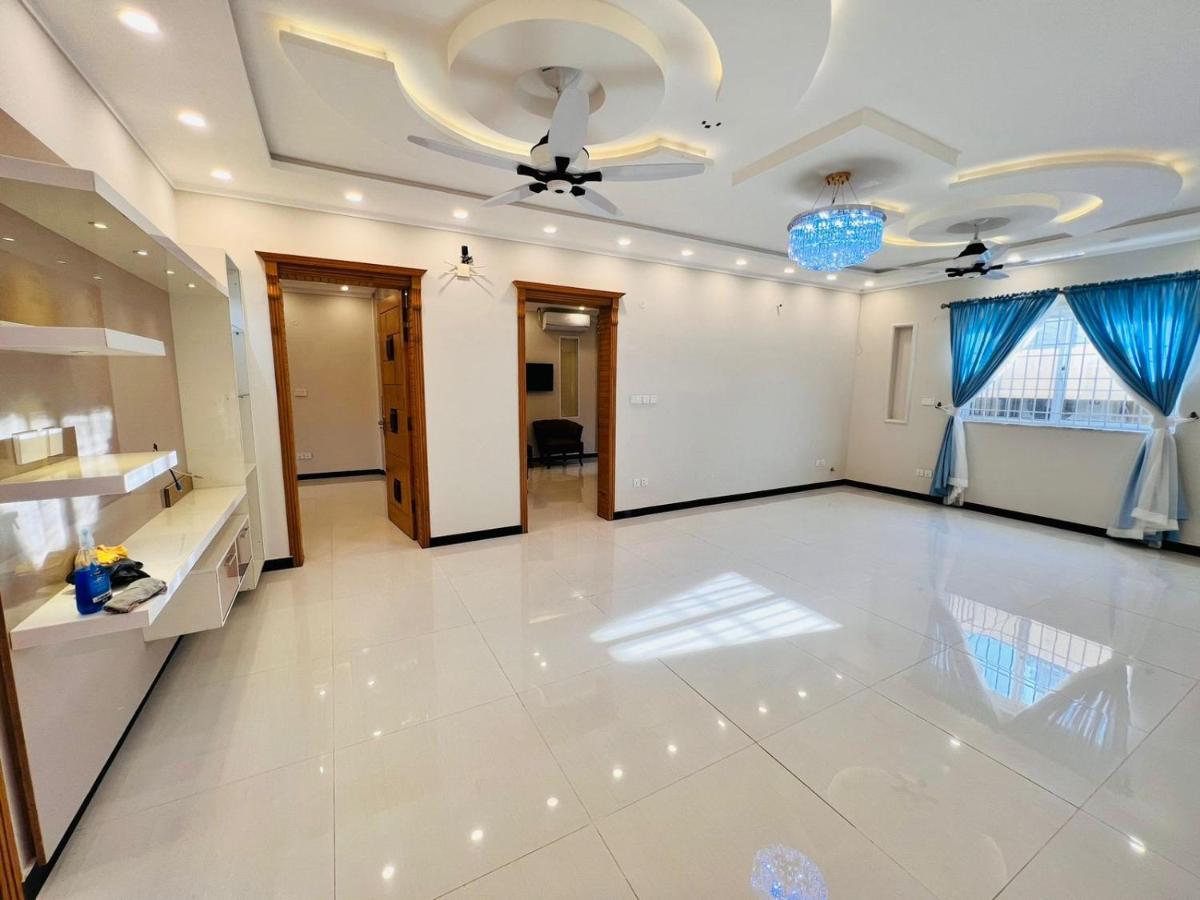 Pak Capital Guest House Исламабад Экстерьер фото